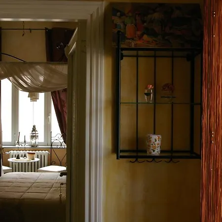 Serapo Bed & Breakfast *