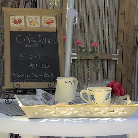 Serapo Bed & Breakfast