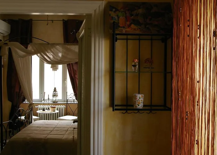 Serapo Bed and Breakfast 4*