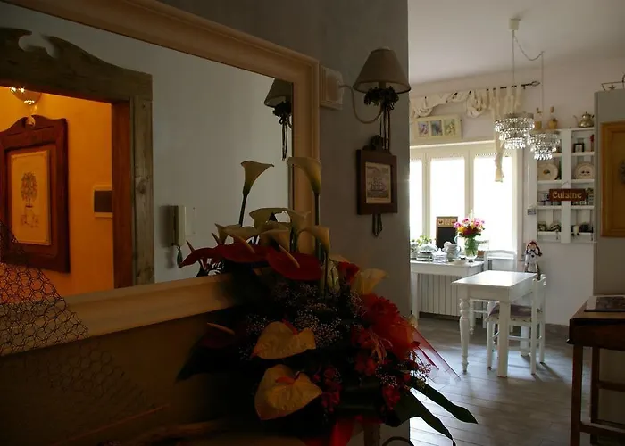 Serapo Bed and Breakfast 4*